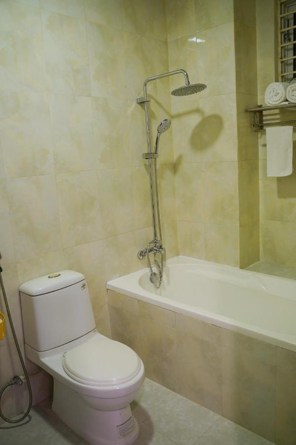 Khach San Gia Tot Da Nang Peaceful Hostel Экстерьер фото