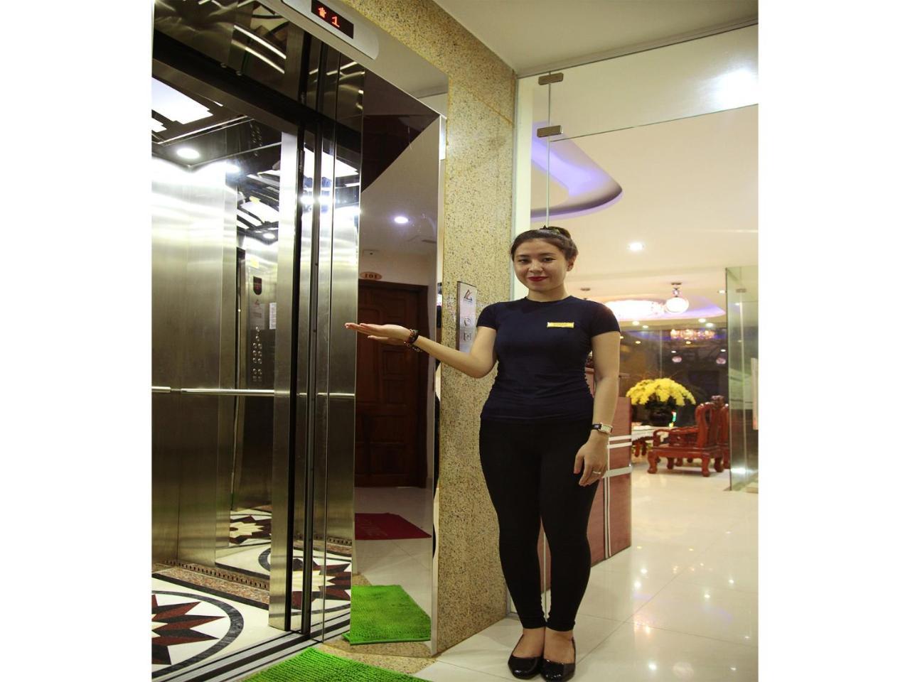 Khach San Gia Tot Da Nang Peaceful Hostel Экстерьер фото