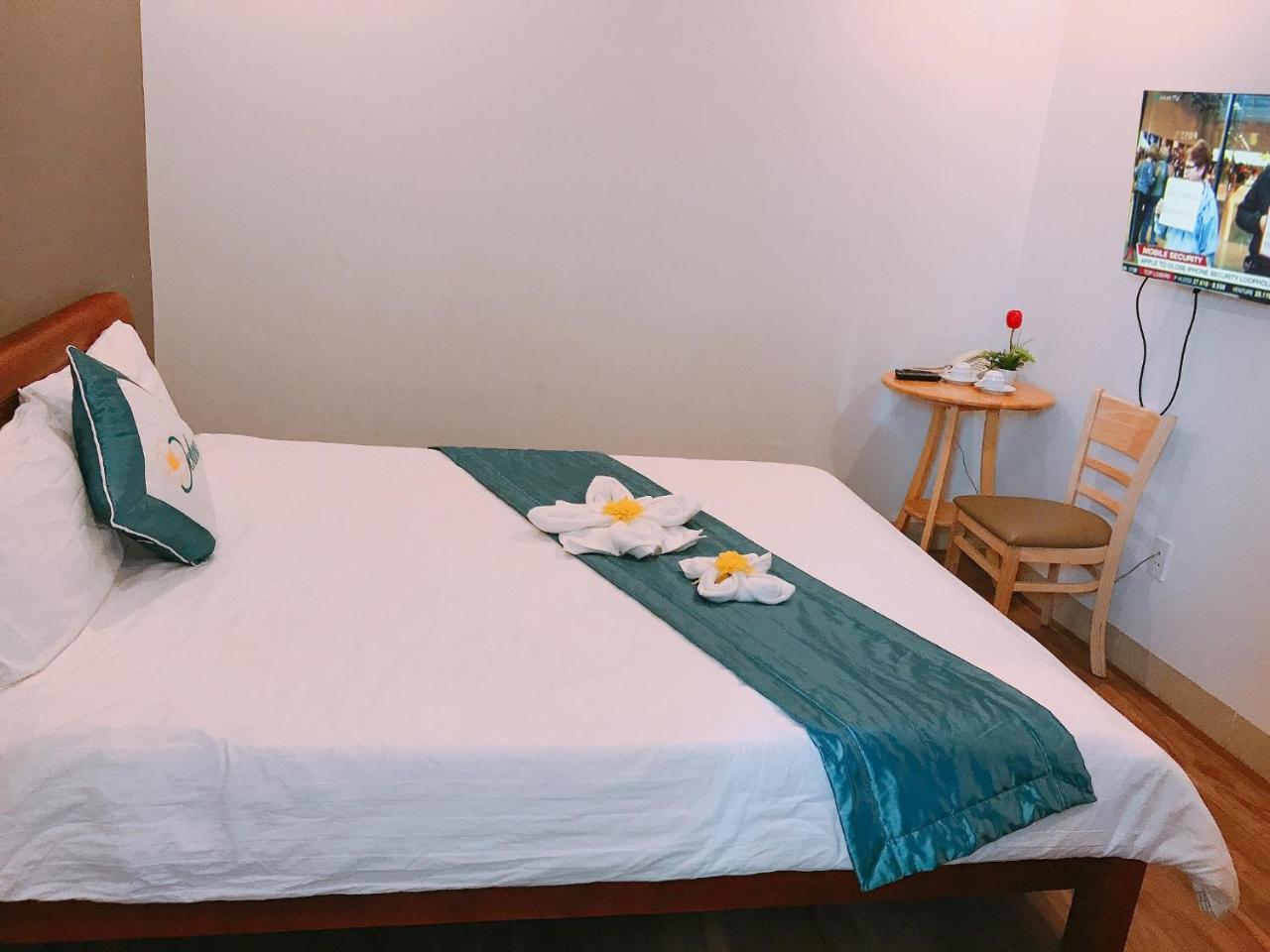 Khach San Gia Tot Da Nang Peaceful Hostel Экстерьер фото
